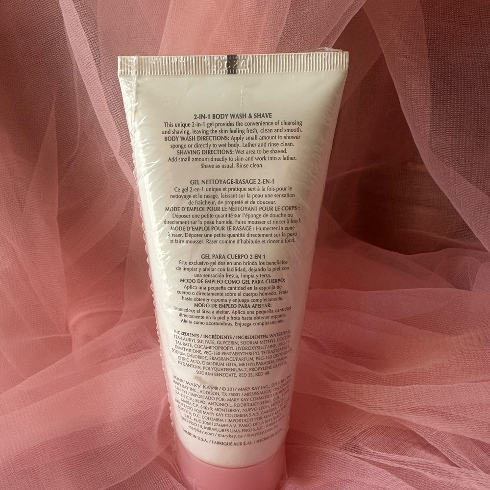 Mary Kay Pink 2-in-1 Body Wash & Shave Gel 6.5 oz. - Picture 2 of 2